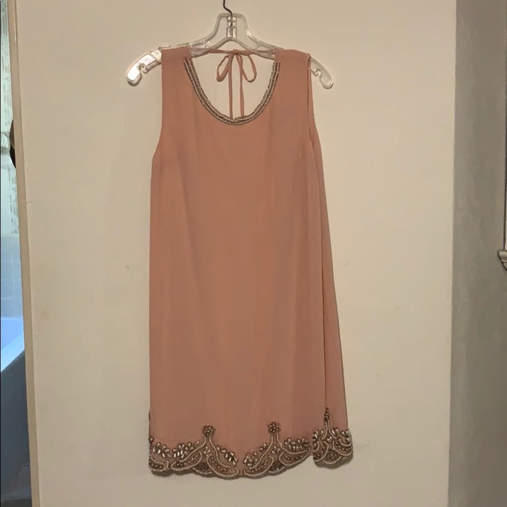 Short/Sleeveless Dress